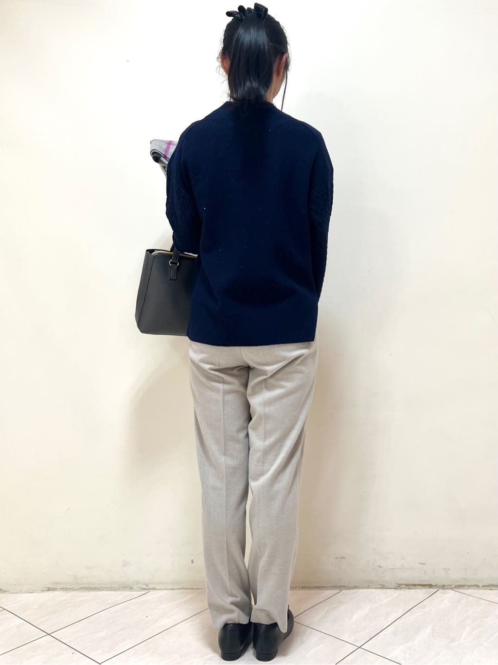 yanaさんの「Reflect｜Y字シルエット淡水パールネックレス」を使ったコーディネート