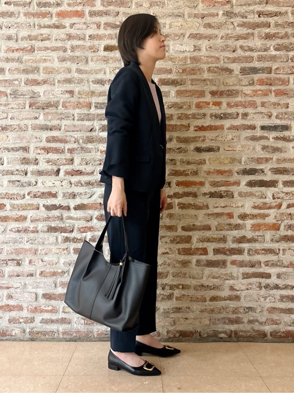 しばさんの「THE SHOP TK｜【通勤スタイルに】ダブルクロス ノーカラージャケット/セットアップ可」を使ったコーディネート