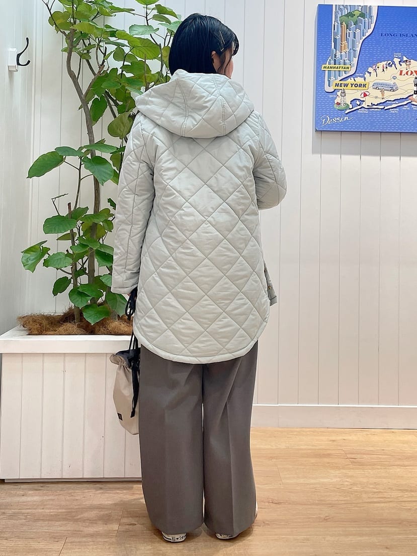 mikaさんの「Dessin｜【洗える】刺繍ロゴ入りオーバーシャツ」を使ったコーディネート