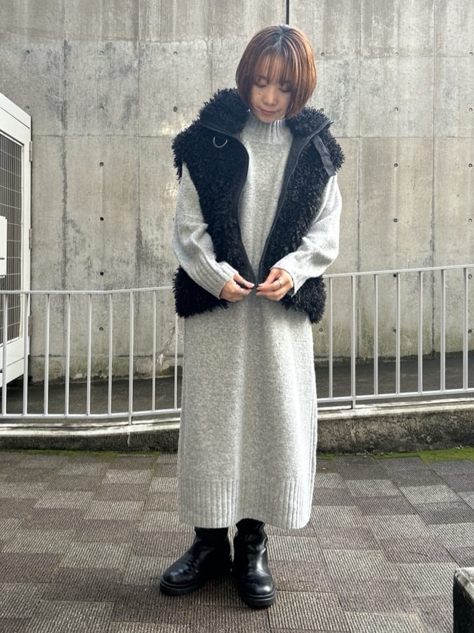ga_riさんの「THE SHOP TK｜プラスするだけでこなれ見え ボアベスト」を使ったコーディネート
