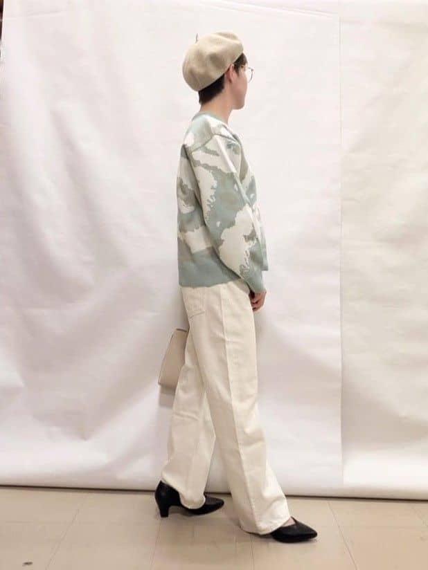 なっちゃんさんの「SHOO･LA･RUE｜【洗濯機可/S-LL】1枚で華やかに ラメ入りニュアンス柄ニット」を使ったコーディネート