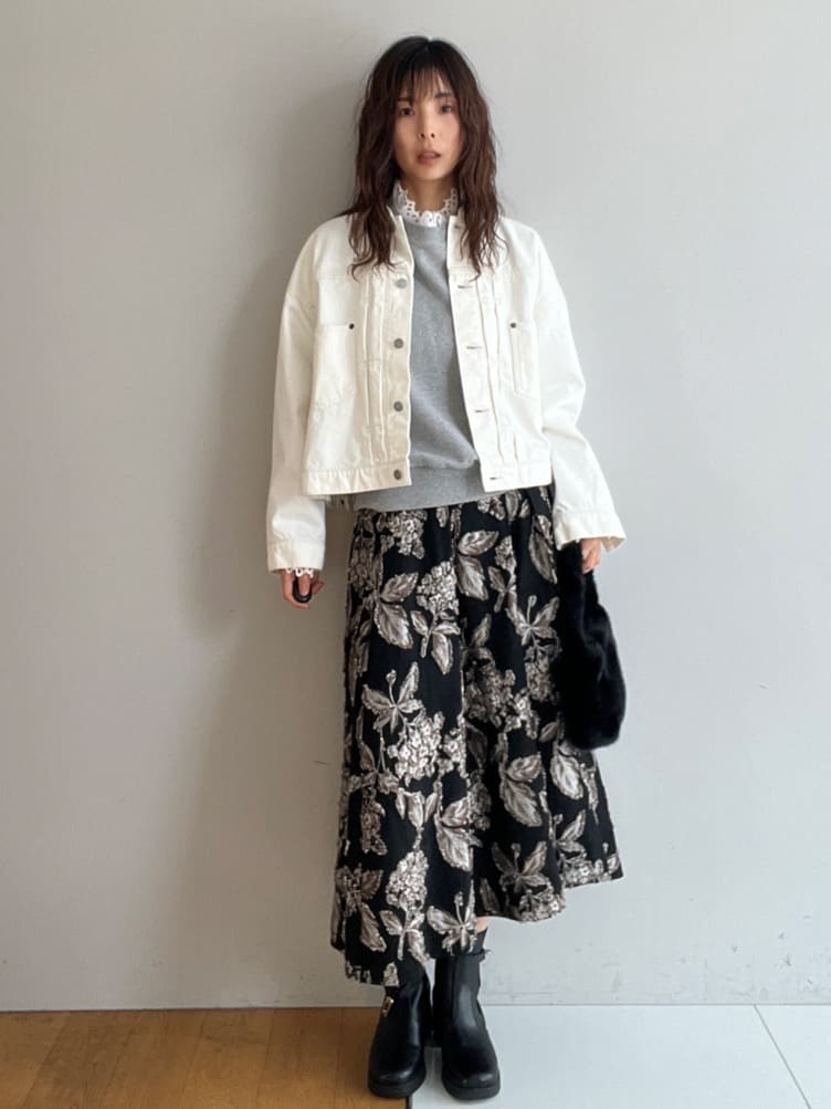 misaさんの「DRESSTERIOR｜【ウォッシャブル】バンドカラー ホワイトＧジャン」を使ったコーディネート