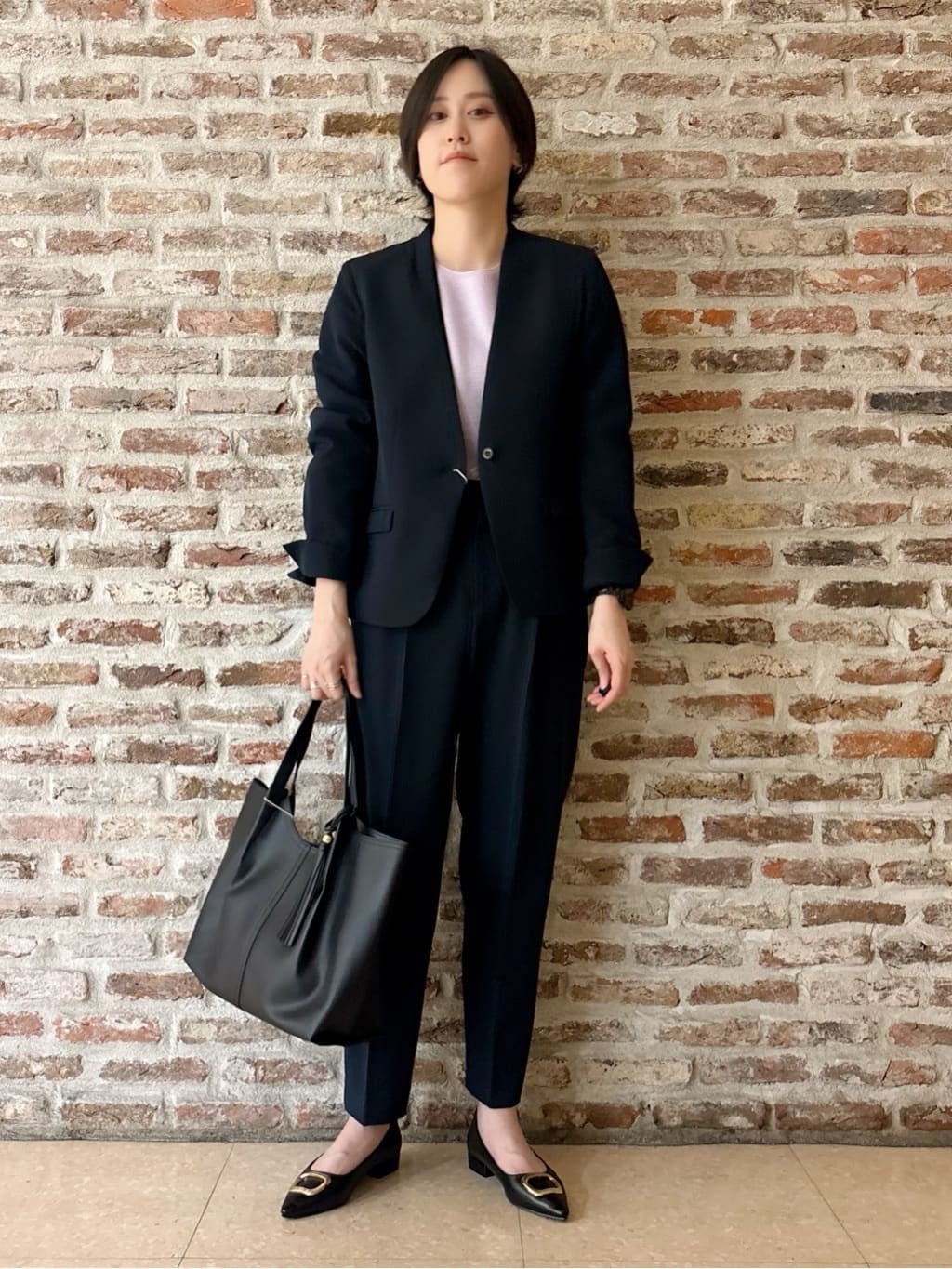 しばさんの「THE SHOP TK｜【通勤スタイルに】ダブルクロス ノーカラージャケット/セットアップ可」を使ったコーディネート