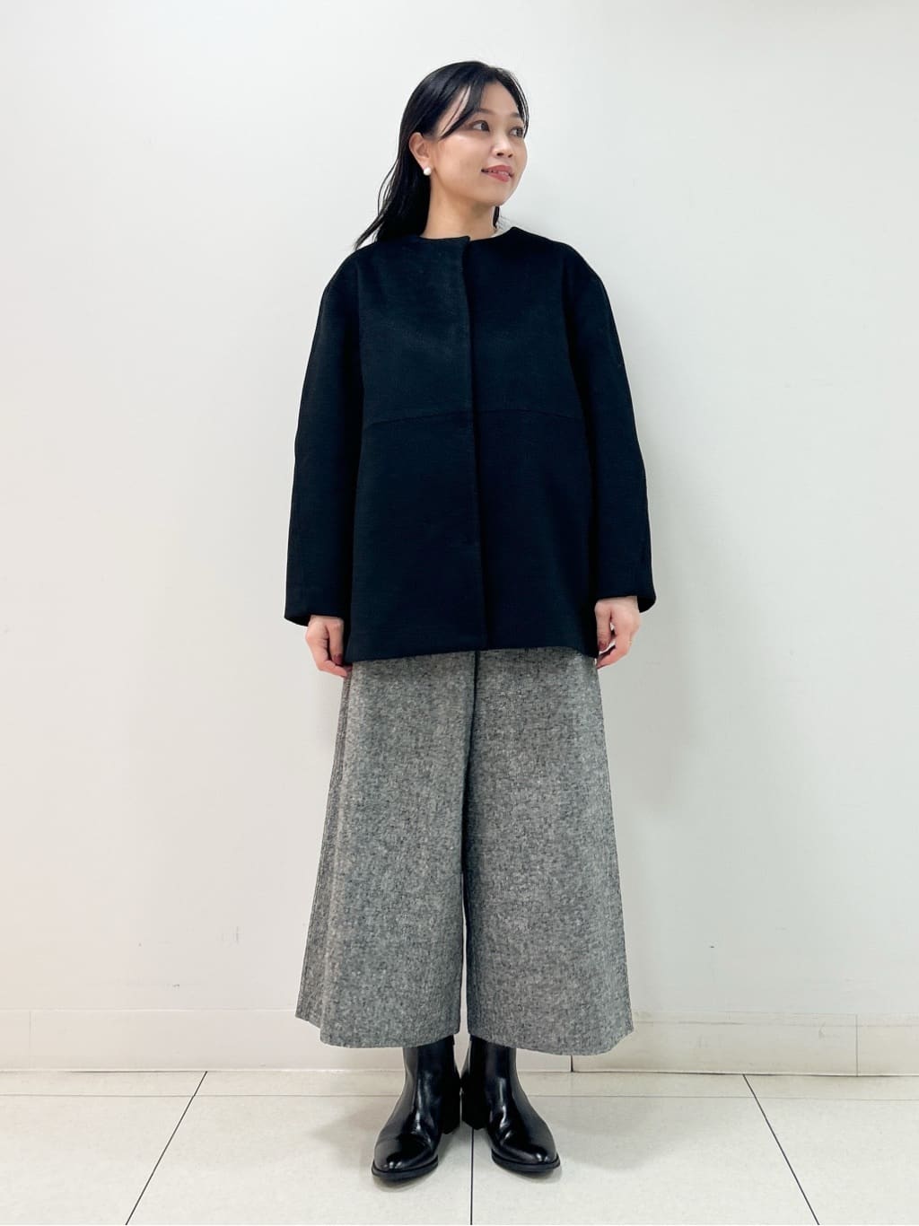 Kaiさんの「Dessin｜ウール混クルーネックコート」を使ったコーディネート
