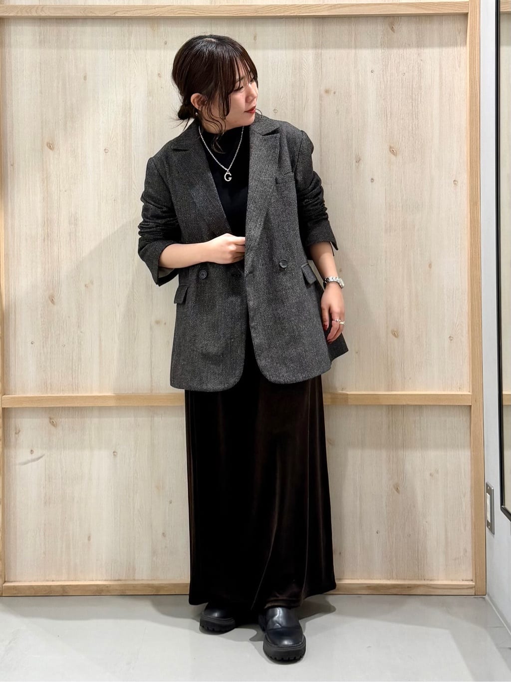 nanaさんの「THE SHOP TK｜【洗えるアウター】ヘリンボーン＆チェック柄ジャケット」を使ったコーディネート