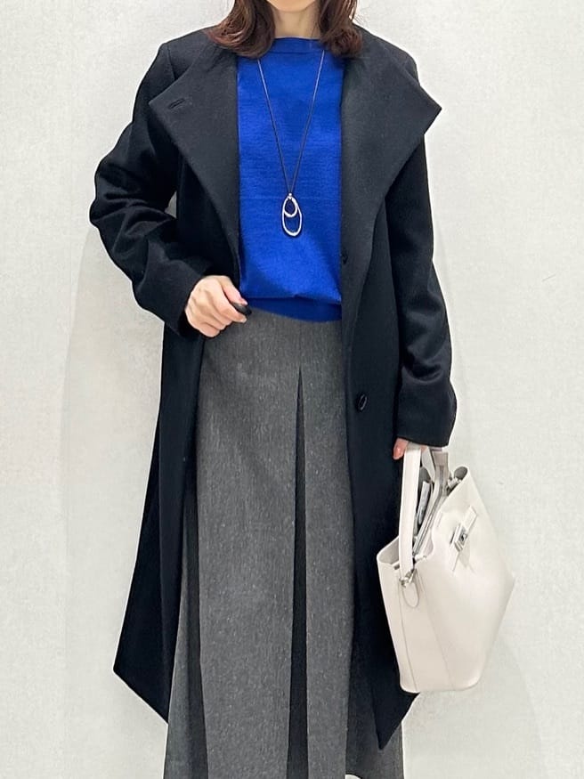 Miwaさんの「UNTITLED｜【アンサンブル可/洗える】シルクウールカシミヤ ドルマンスリーブニット」を使ったコーディネート
