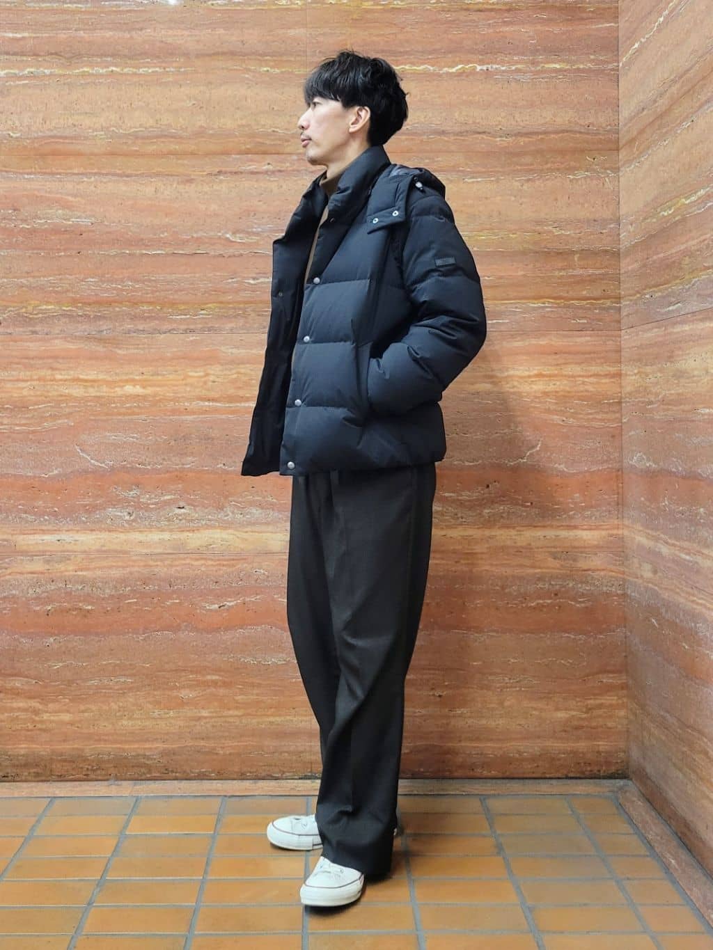 piroyaさんの「TAKEO KIKUCHI｜【袖取り外し可】デタッチャブル ダウンブルゾン」を使ったコーディネート