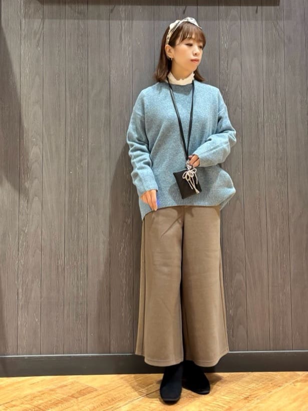 meiさんの「SHOO･LA･RUE｜【洗濯機可】美脚見え あったか圧縮ニット ガウチョパンツ」を使ったコーディネート
