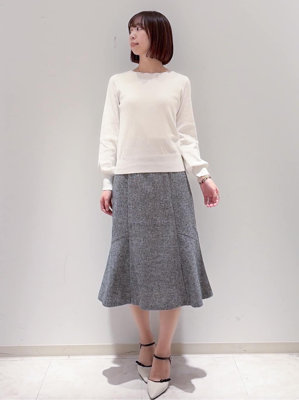yurinaさんの「index｜ラメスカラップビジューデザインニット【洗濯機OK】《6col／S～LL》」を使ったコーディネート