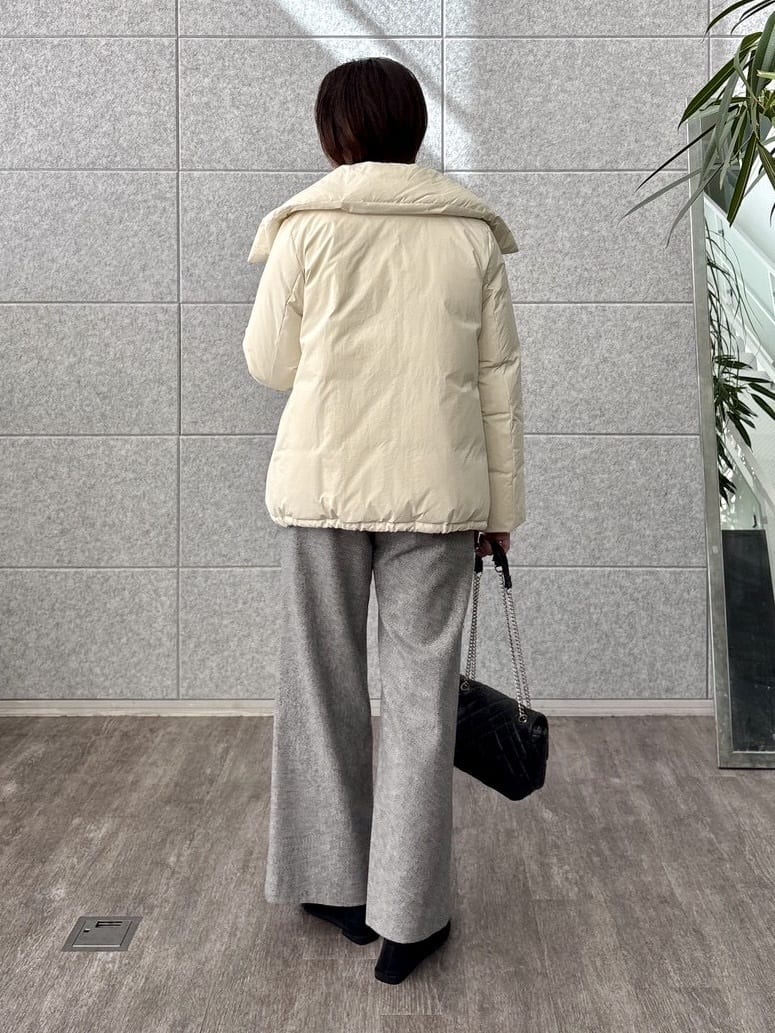 yuriさんの「INDIVI｜【褒められパンツ／ウール混】ウォームウール ワイドパンツ」を使ったコーディネート