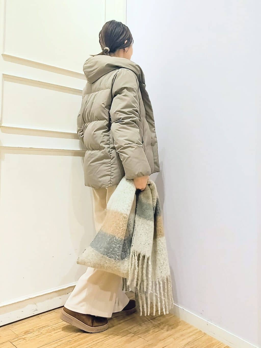 miomioさんの「SHOO･LA･RUE｜太フリンジブロックチェックストール」を使ったコーディネート