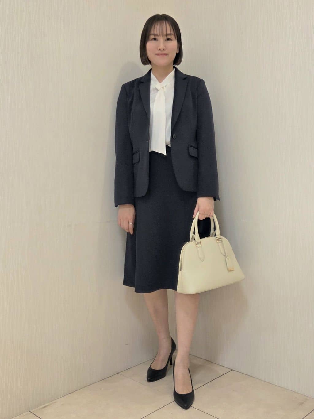 naokoさんの「UNTITLED｜【洗えるスーツ／ストレッチ】ウール混ジャージ テーラードジャケット」を使ったコーディネート