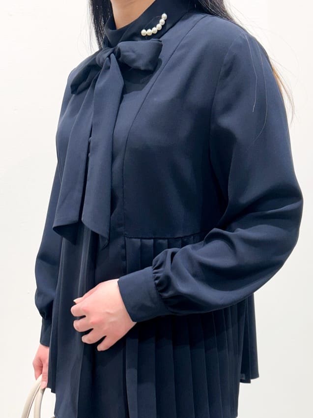 seinaさんの「grove｜【マシンウォッシュ／防シワ/SS-3L】ストレッチテーパードパンツ」を使ったコーディネート