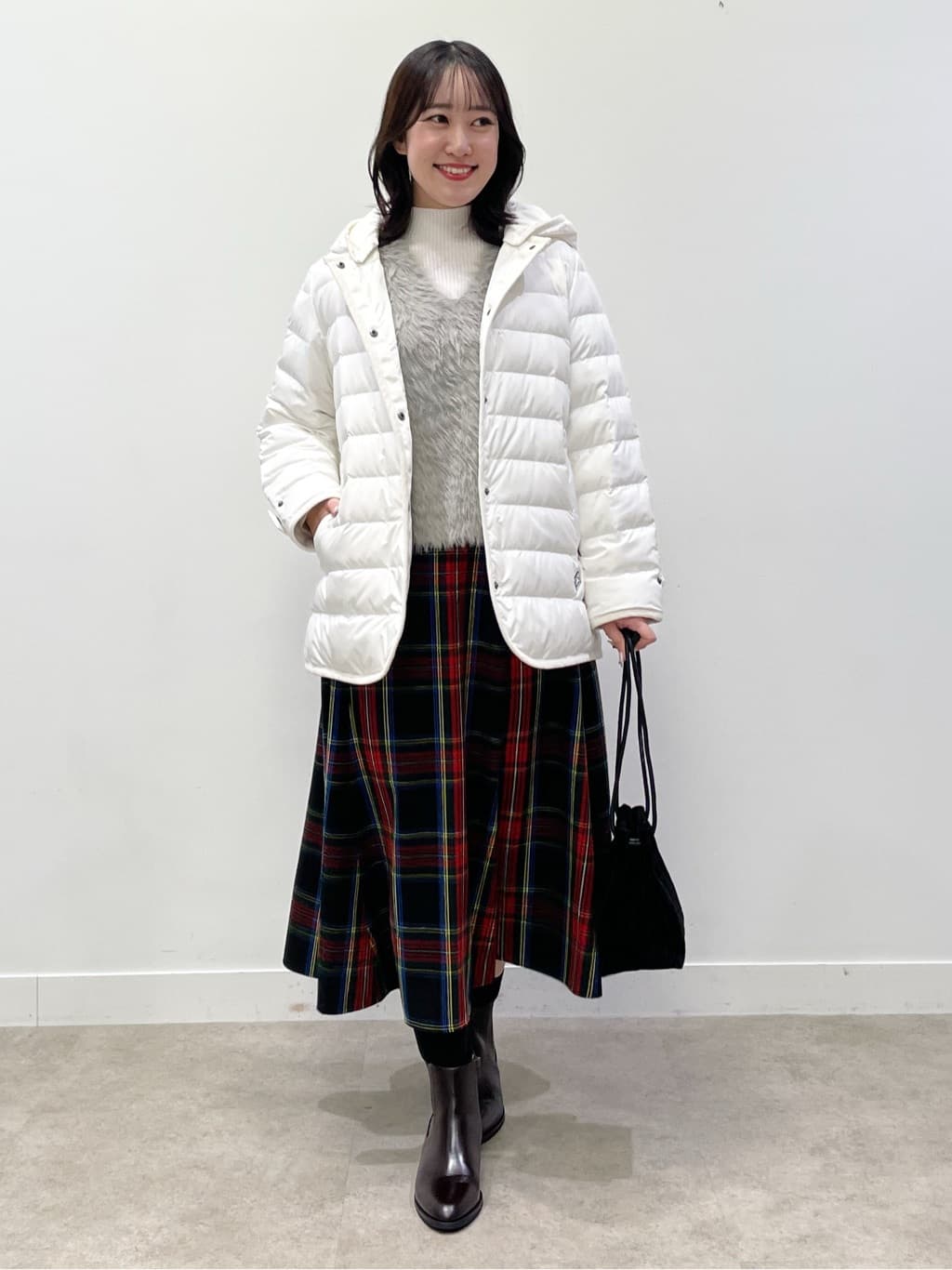 yukariさんの「Dessin｜【撥水・2WAY】ミュラーダウンコートミドル丈」を使ったコーディネート