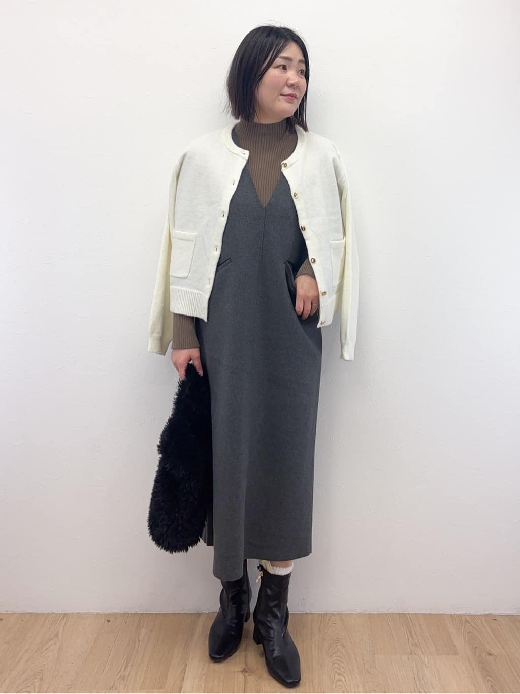 Takeさんの「OPAQUE.CLIP｜カシミヤブレンドウールミドルピーコート」を使ったコーディネート