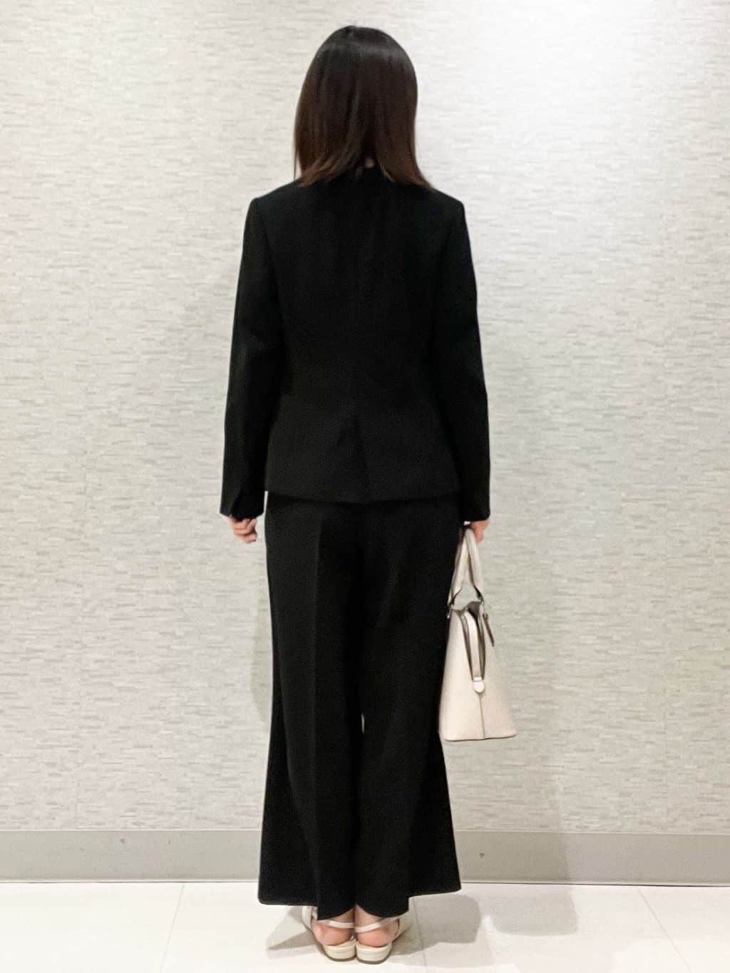 marikoさんの「Reflect｜【SS-4Lサイズ／通勤／セットアップ可】ノーカラージャケット」を使ったコーディネート
