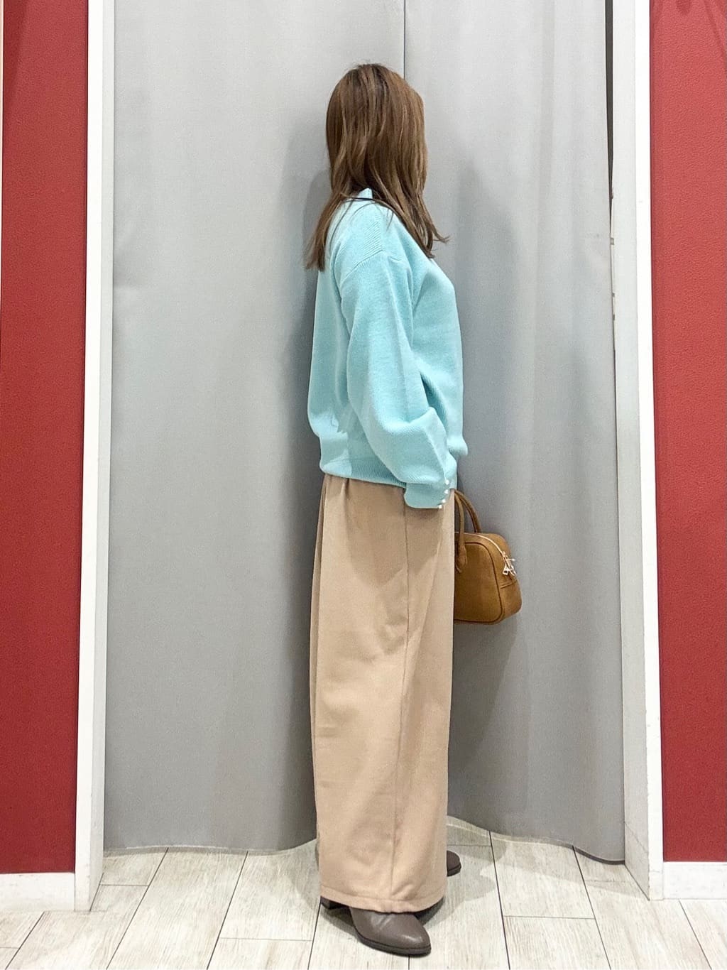 shioさんの「SHOO･LA･RUE｜【毛玉になりにくい/洗濯機可/S-LL】お袖パールの上品ニット」を使ったコーディネート