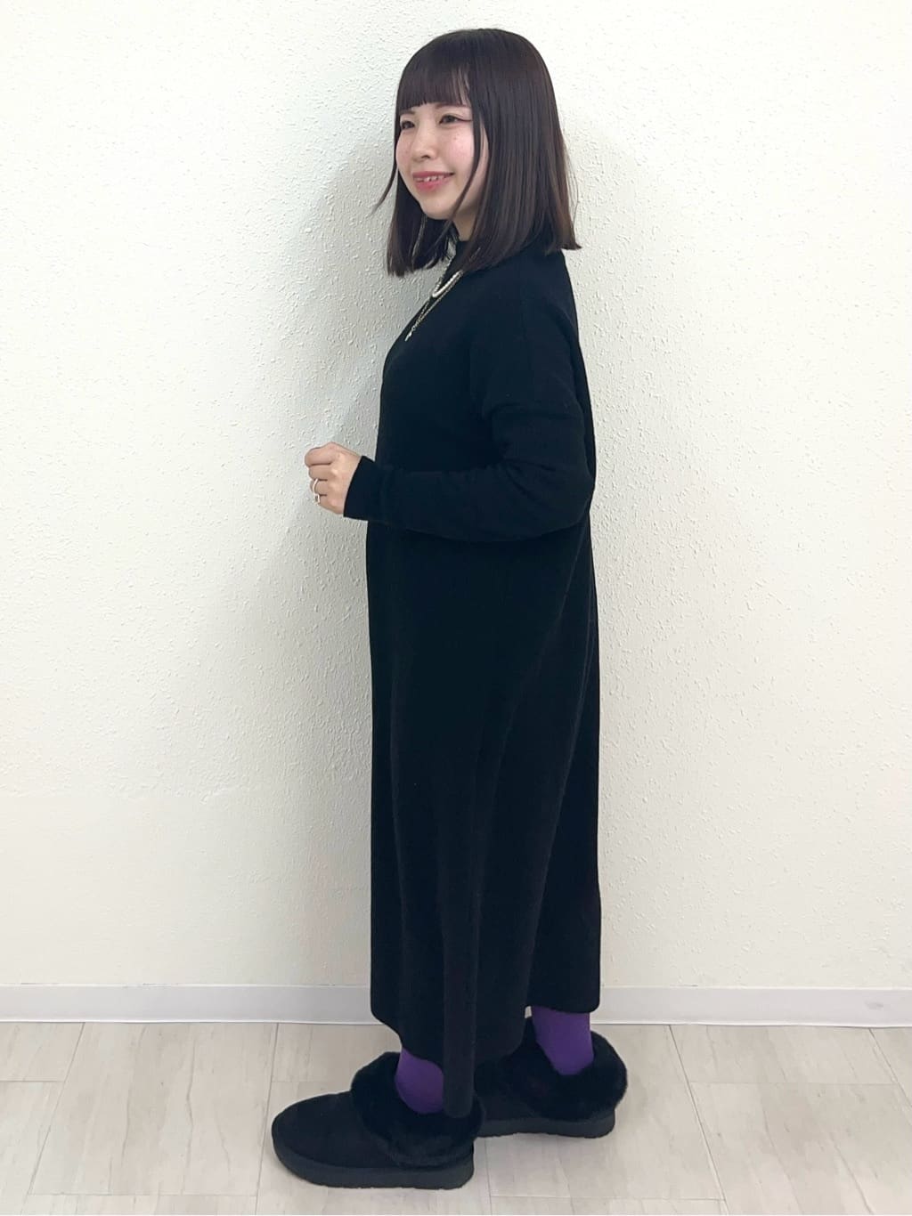 Mitsukiさんの「UNTITLED｜【ロング丈/ゆったりシルエット】テントライン ニットワンピース」を使ったコーディネート