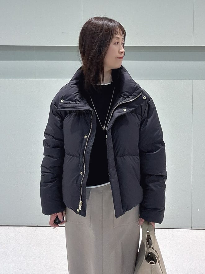makiさんの「UNTITLED｜【トレンド/撥水機能/防寒】ショートダウンコート」を使ったコーディネート