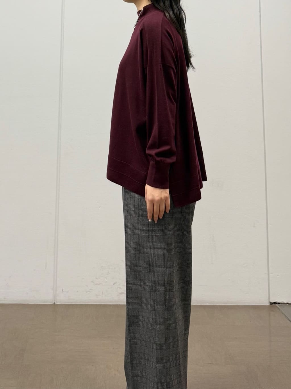 mizukiさんの「INDIVI｜【洗える／毛玉になりにくい】エクストラファインウール ハイネックニット」を使ったコーディネート