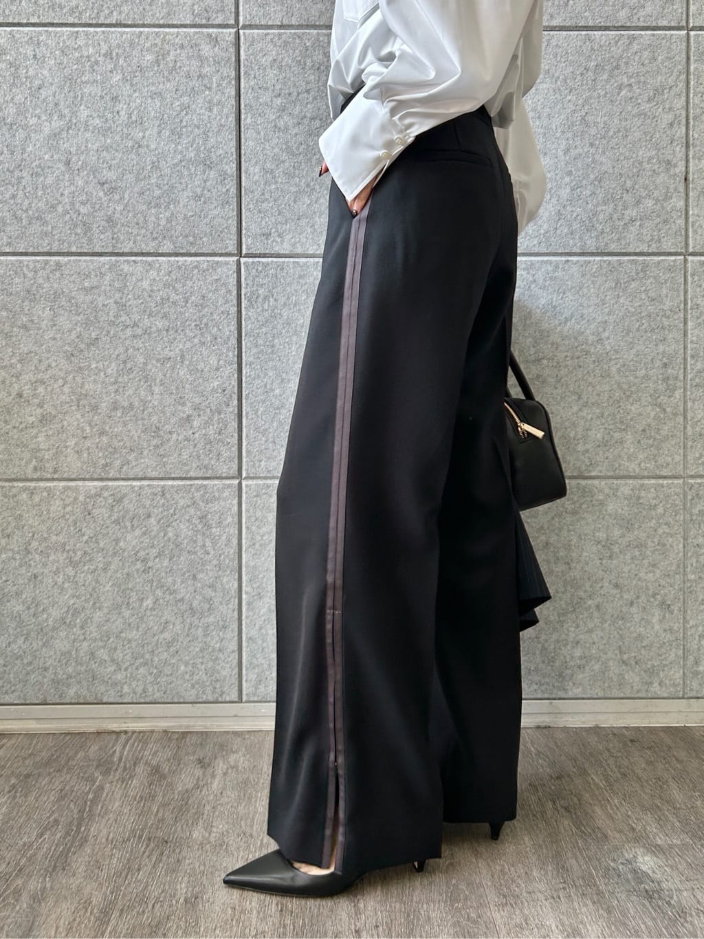 harunaさんの「CODE A｜tailored mood over jacket」を使ったコーディネート