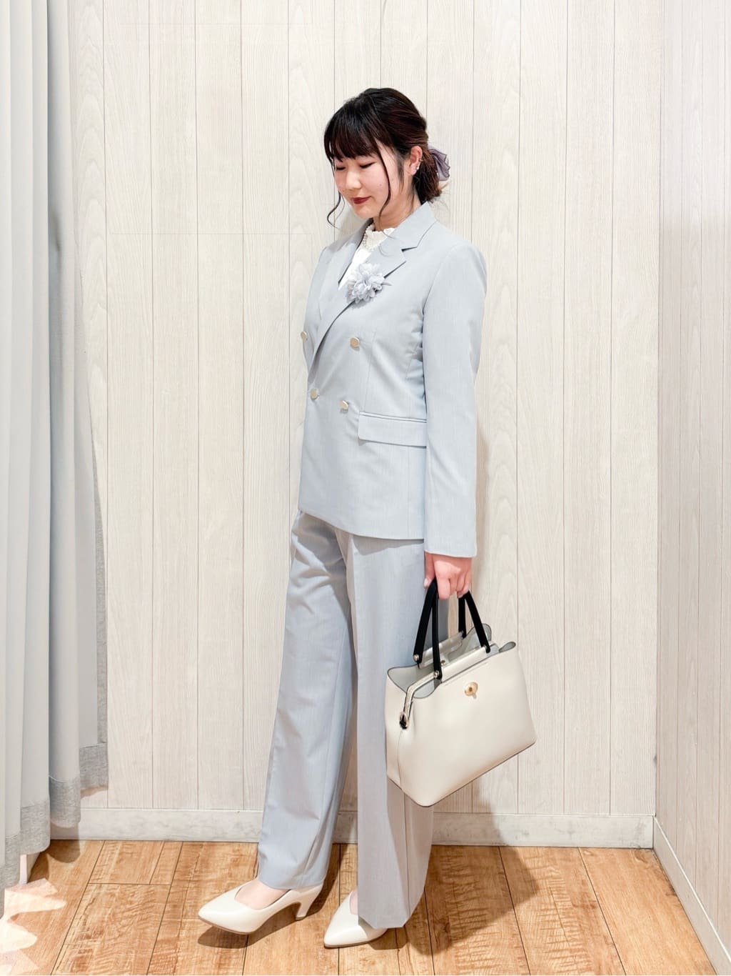 愛さんの「SHOO･LA･RUE｜【セットアップ可/S-LL/洗濯機可】マニッシュに決まる ダブルブレストジャケット」を使ったコーディネート