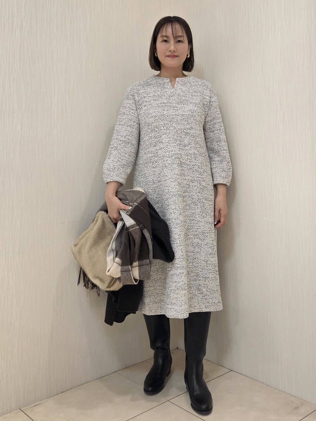 naokoさんの「UNTITLED｜【洗える/ストレッチ】ツイードジャージワンピース」を使ったコーディネート