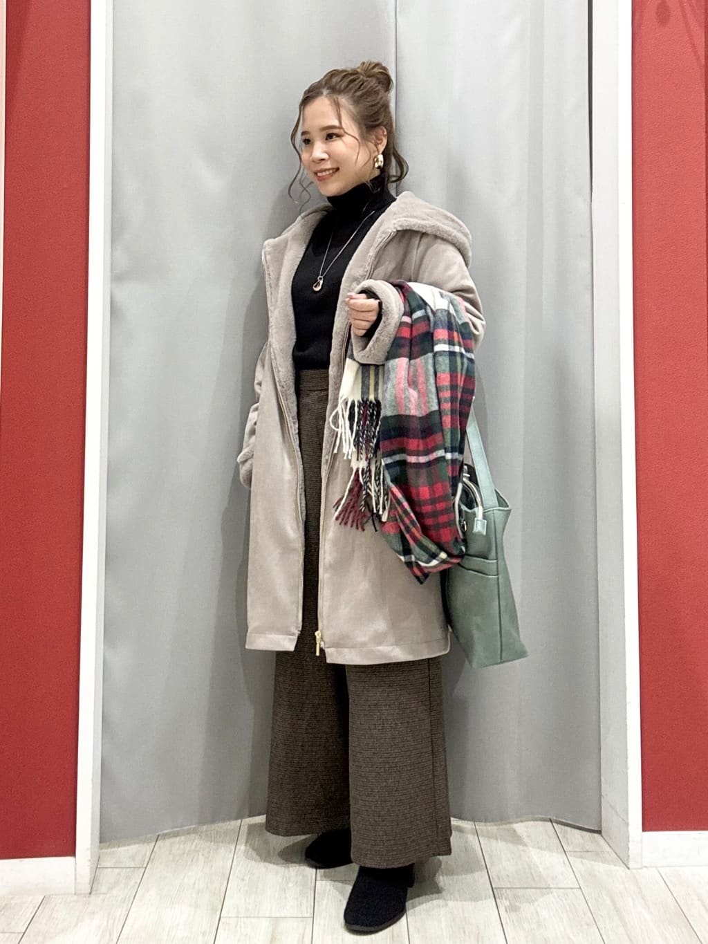 shioさんの「SHOO･LA･RUE｜起毛ニットブーツ」を使ったコーディネート