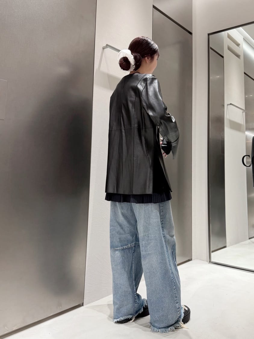 kanamiさんの「CODE A｜tailored mood mini skirt」を使ったコーディネート