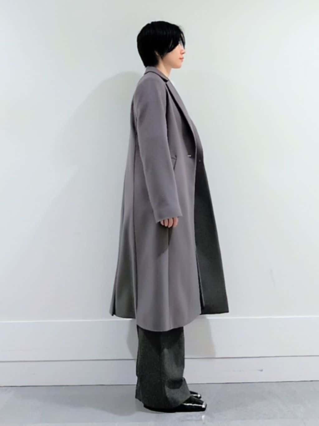 ミズタさんの「UNTITLED｜【スタイリッシュ／オンオフ兼用】ウールチェスターコート」を使ったコーディネート
