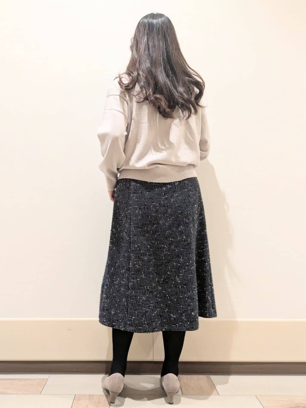 imamiさんの「Reflect｜【広がりすぎない／美シルエット◎】ツイードフレアスカート」を使ったコーディネート