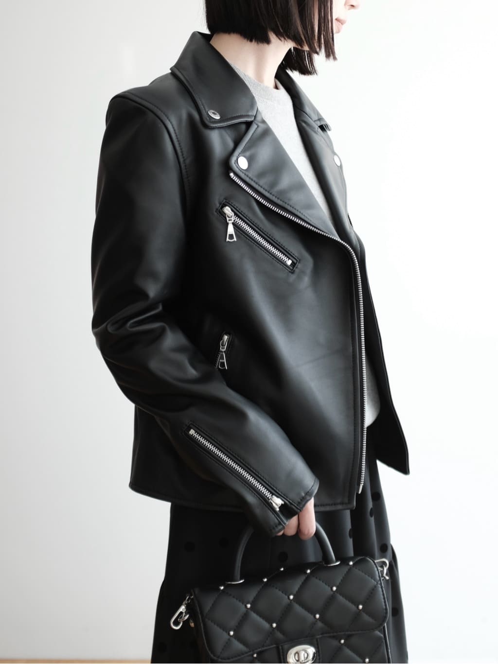 Kishimotoさんの「DRESSTERIOR｜【本革】レザーダブルライダース」を使ったコーディネート