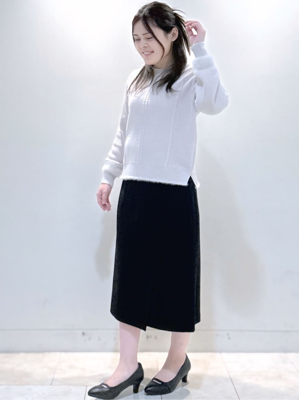 S&auml;K&iuml;さんの「Reflect｜【ほんのりラメ感◎】ケーブル柄ニット」を使ったコーディネート