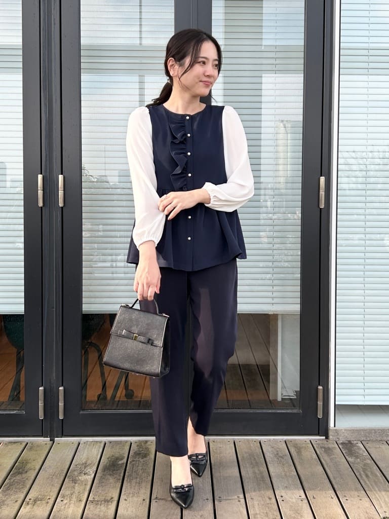 shinoさんの「Couture brooch｜【撥水・ハレの日・通勤】ロングトレンチコート」を使ったコーディネート