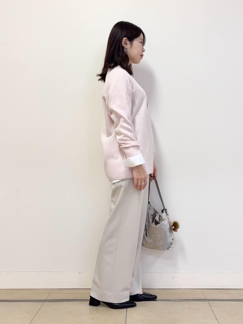 asamiさんの「UNTITLED｜【重ね着もおすすめ/洗える】ウールカシミヤ クルーネックニット」を使ったコーディネート