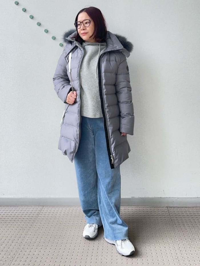 Asamiさんの「DRESSTERIOR｜カシミヤブレンドフードニット」を使ったコーディネート