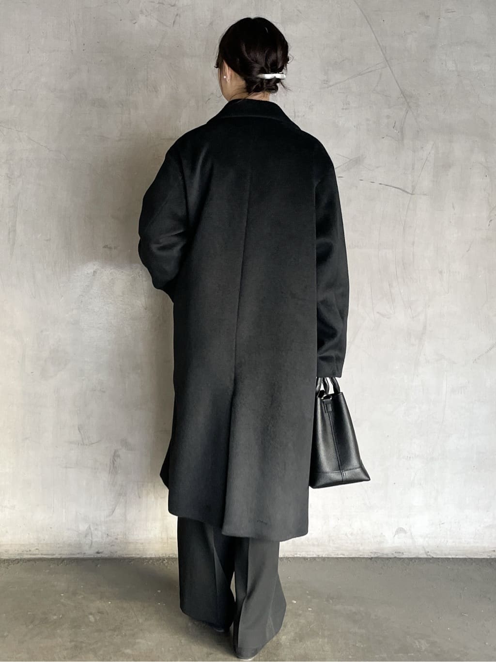 tomokoさんの「OPAQUE.CLIP｜カシミヤブレンドウールチェスターコート」を使ったコーディネート