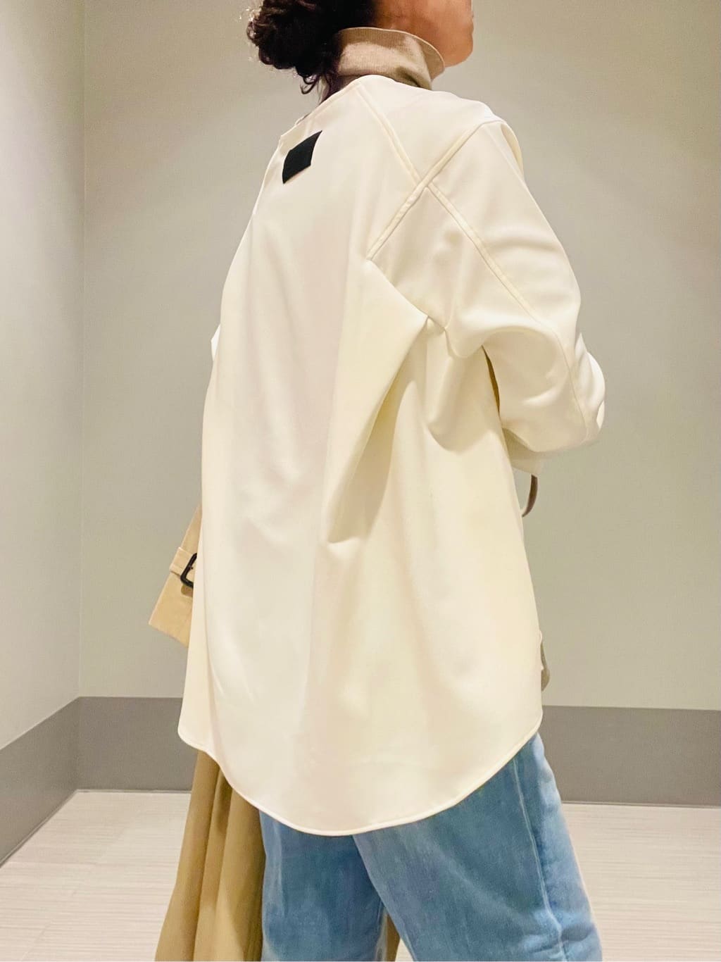 Annさんの「DRESSTERIOR｜センタープレス ワイドストレートデニム」を使ったコーディネート