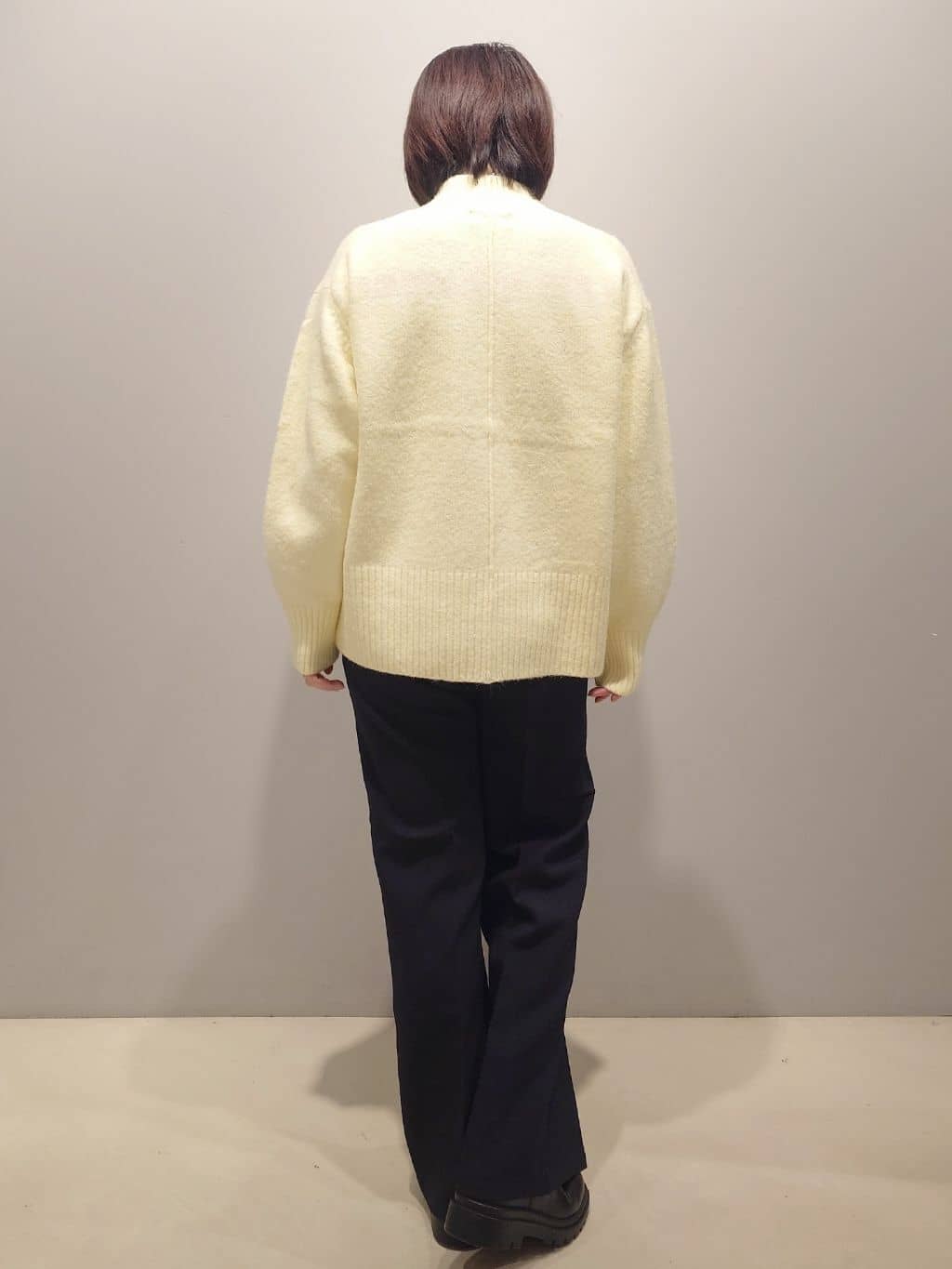 me：)さんの「OPAQUE.CLIP｜ふわふわハイネックニット【洗濯機OK】」を使ったコーディネート
