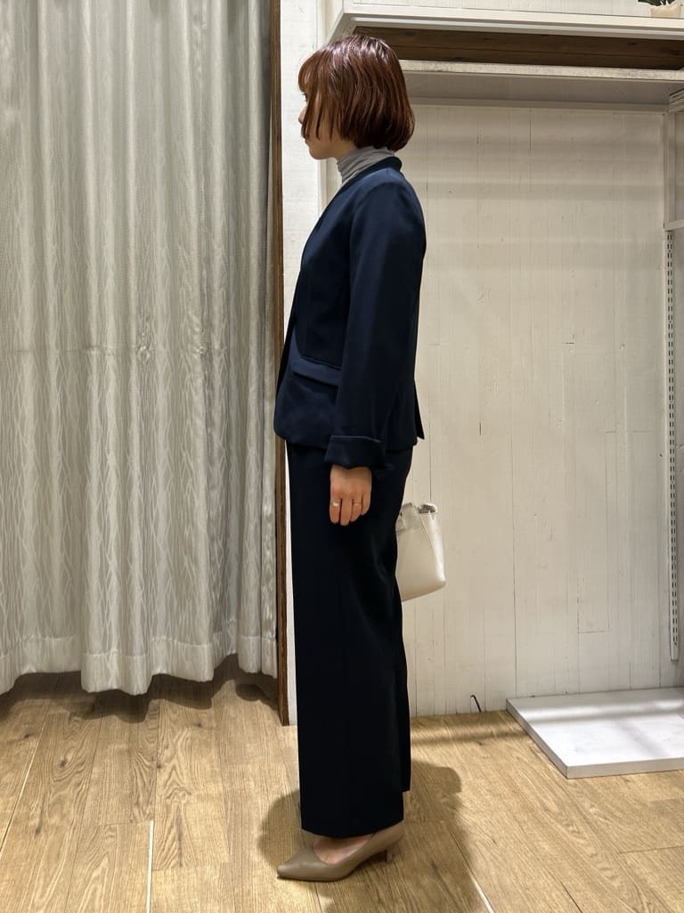 ga_riさんの「THE SHOP TK｜【通勤スタイルに】ダブルクロス ノーカラージャケット/セットアップ可」を使ったコーディネート