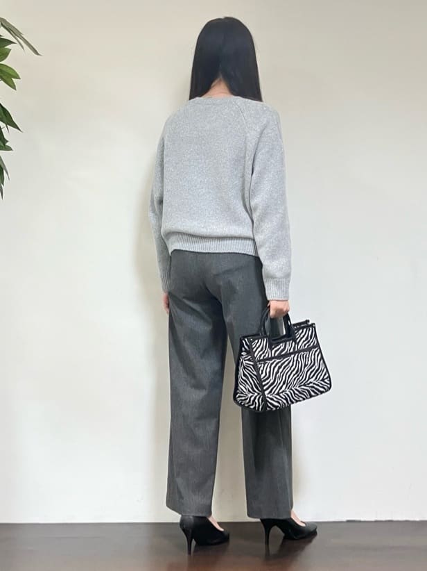 カレンさんの「UNTITLED｜【セットアップ可/ゆったり】ウール混ラメニット」を使ったコーディネート
