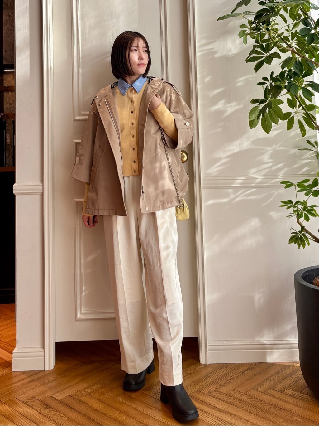 nakaoさんの「DRESSTERIOR｜【ウォッシャブル/撥水素材】Ａライン ショートモッズコート」を使ったコーディネート