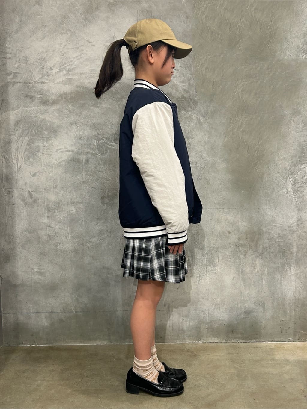 naokoさんの「THE SHOP TK｜PEANUTS/ピーナッツ ラグランTシャツ」を使ったコーディネート
