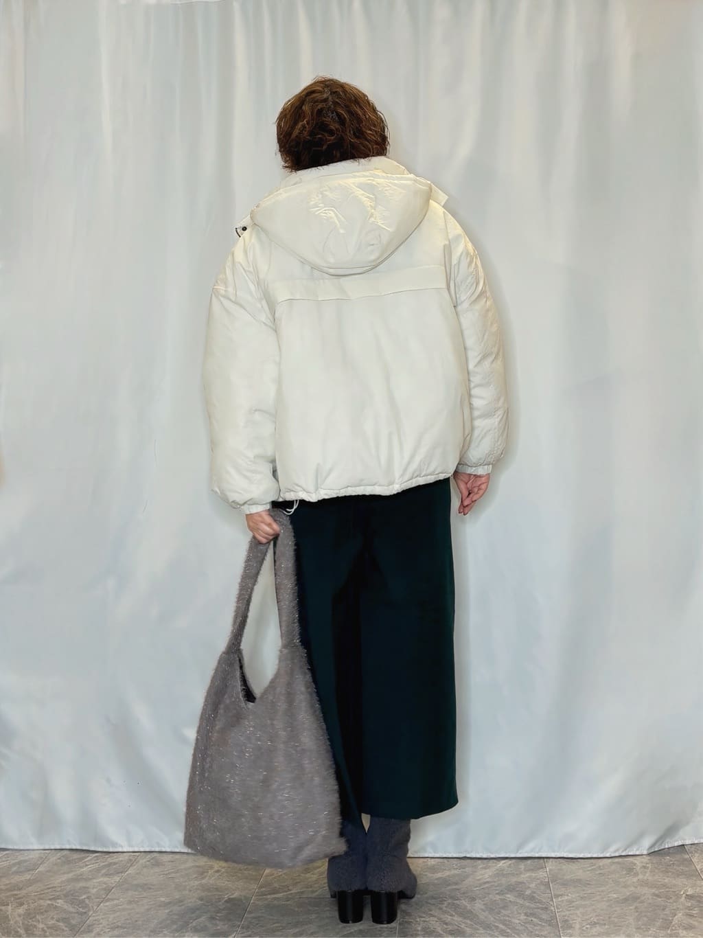 たみさんの「SHOO･LA･RUE｜【撥水/あったか】たっぷり着られる 中綿モンスターショートコート」を使ったコーディネート