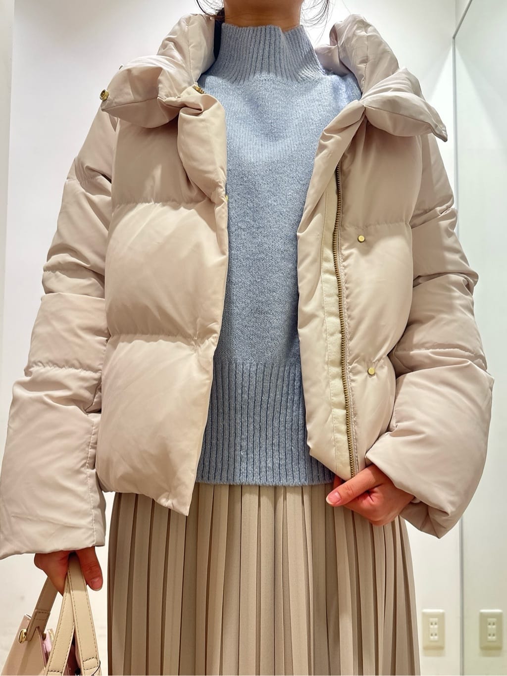 MOMOさんの「index｜KAWADAダウンショートコート【撥水／洗濯機OK／静電気防止裏地】《XS～LL》」を使ったコーディネート