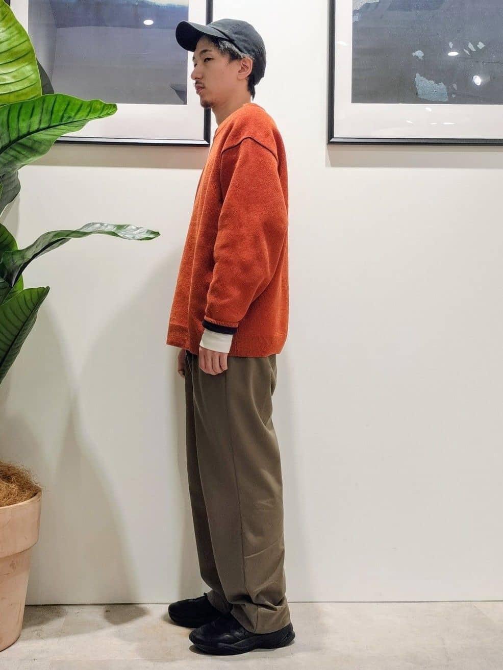 takutoさんの「THE SHOP TK｜【大人の上品カジュアルを叶える】ハグするニット 洗濯機OK／6色展開」を使ったコーディネート