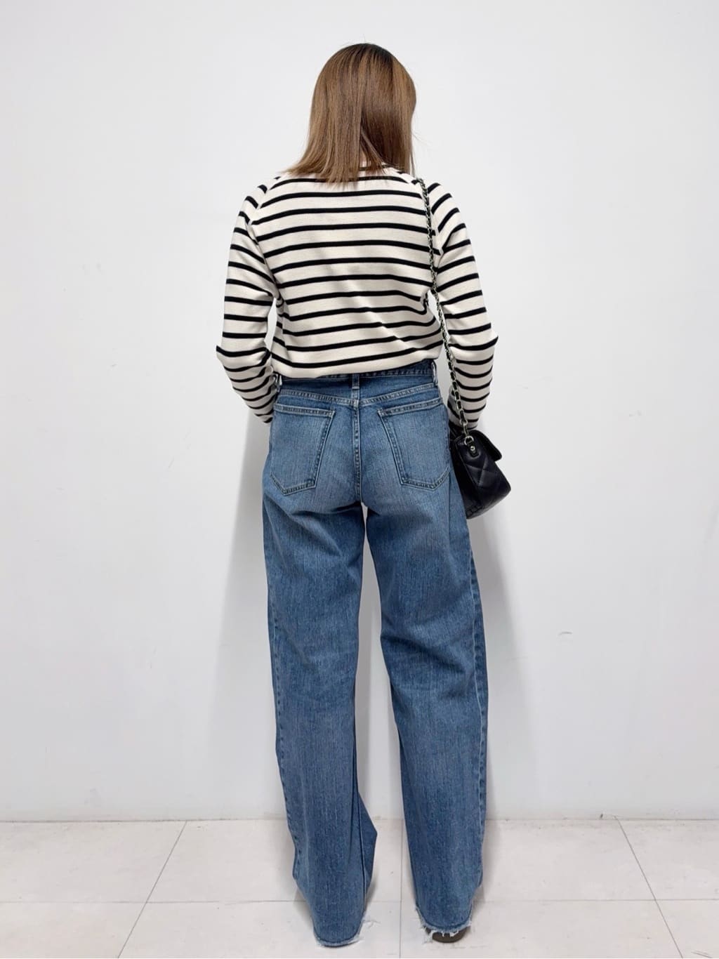 Nishijimaさんの「DRESSTERIOR｜◆ストレッチフルニードルボーダーニット」を使ったコーディネート