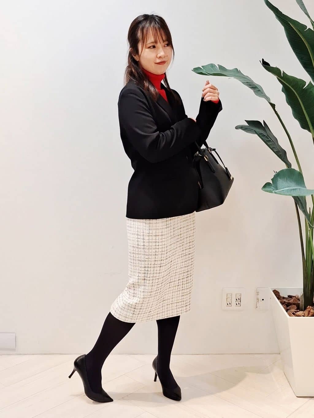 YuKaRiさんの「UNTITLED｜【洗えるスーツ／ストレッチ】ウール混ジャージ テーラードジャケット」を使ったコーディネート