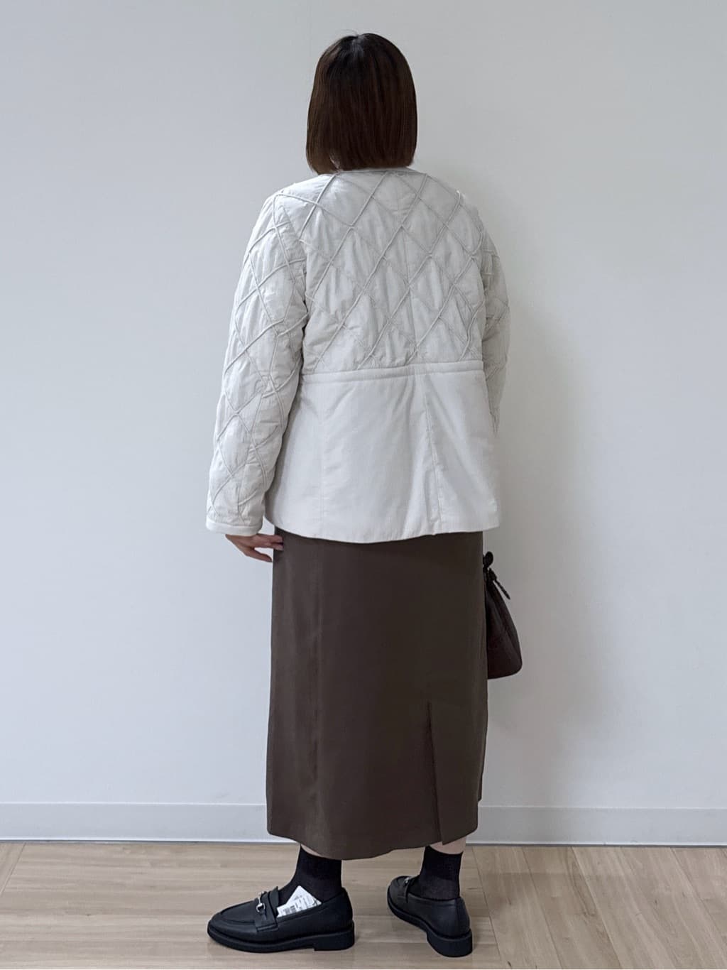 amiさんの「Reflect｜【気軽な羽織に◎】中綿キルティングショートコート」を使ったコーディネート