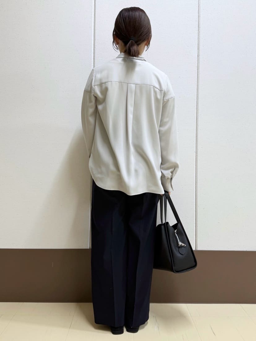 Rikoさんの「INDIVI｜【洗える】ジョーゼットボウタイブラウス」を使ったコーディネート